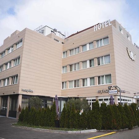 My Home Hotel - Free Parking Winterthour Extérieur photo
