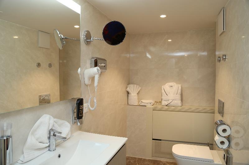 My Home Hotel - Free Parking Winterthour Extérieur photo